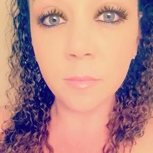 Meet your Posher, Ronniette